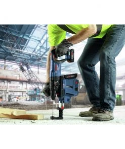 Bosch GBH18V-26DK25 Bulldog 18V EC Brushless Lithium-Ion 1 In. Cordless SDS-plus Rotary Hammer Kit With 2 Batteries (4 Ah) 22 Bosch GBH18V-26DK25 Bulldog 18V EC Brushless Lithium-Ion 1 In. Cordless SDS-plus Rotary Hammer Kit With 2 Batteries (4 Ah) -Woodworking Tools store bshngbh18v 26dk25 h