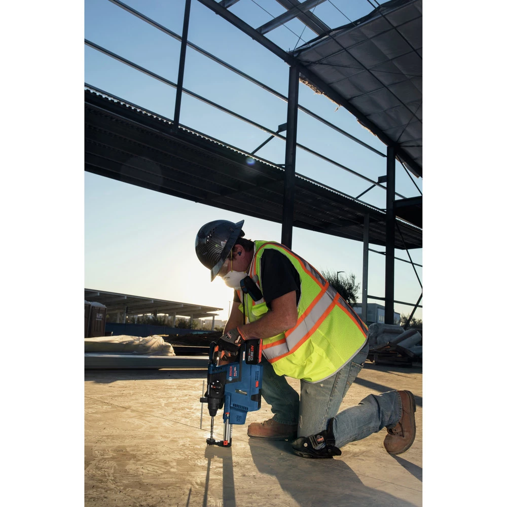 Factory Reconditioned Bosch GBH18V-26K24A-RT Bulldog 18V Brushless Lithium-Ion 1 In. Cordless SDS-Plus Rotary Hammer Kit With 2 Batteries (8 Ah) 11 Factory Reconditioned Bosch GBH18V-26K24A-RT Bulldog 18V Brushless Lithium-Ion 1 In. Cordless SDS-Plus Rotary Hammer Kit With 2 Batteries (8 Ah) - Image 9