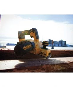 Dewalt DCP580B 20V MAX XR Brushless Lithium-Ion 3-1/4 In. Cordless Planer (Tool Only) -Woodworking Tools store dewndcp580b l