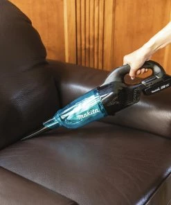 Makita XLC04R1BX4 18V LXT Lithium-ion Compact Brushless Cordless 3-Speed Vacuum Kit With Push Button (2 Ah) -Woodworking Tools store mktnxlc04r1bx4 h