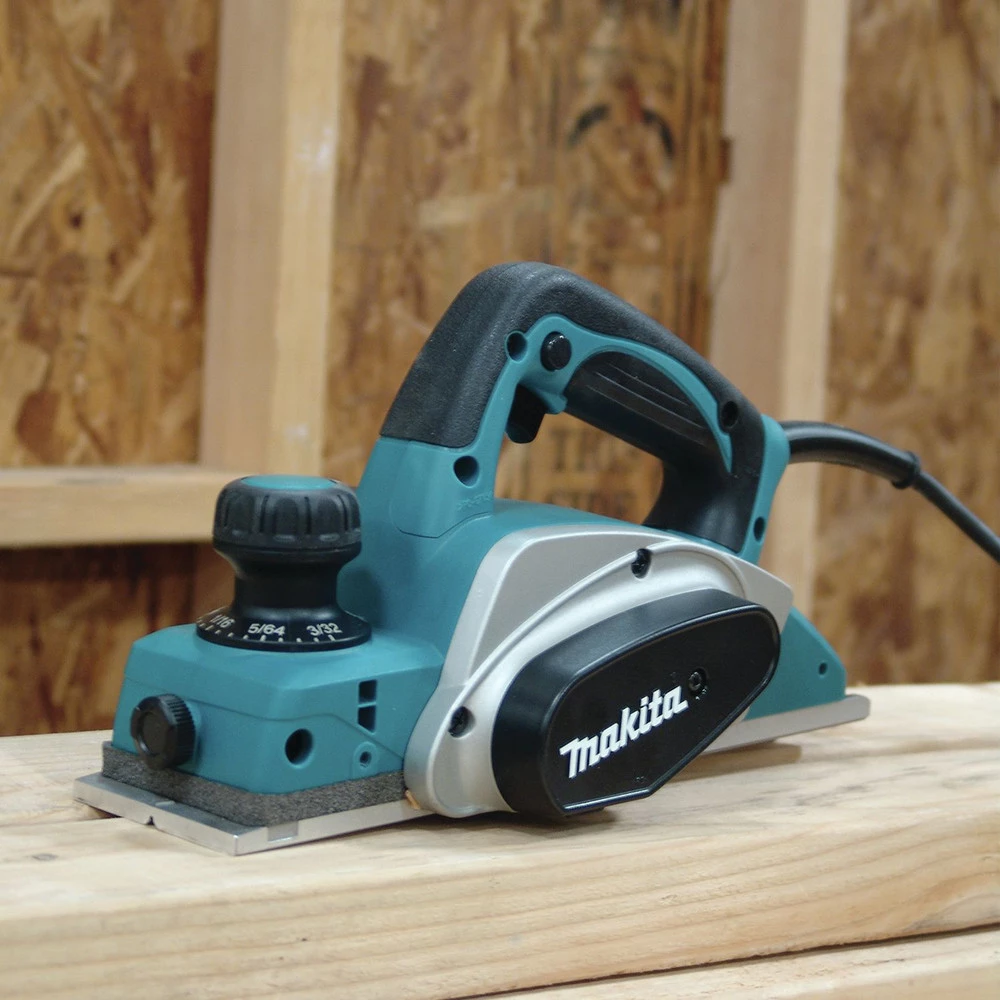 Factory Reconditioned Makita KP0800K-R 6.5 Amp 3-1/4 In. Planer Kit 6 Factory Reconditioned Makita KP0800K-R 6.5 Amp 3-1/4 In. Planer Kit - Image 4